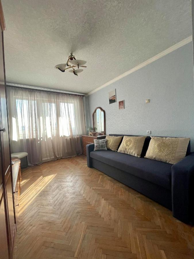 Comfortable One Beds With Nice View For Independent Sqr Kijów Zewnętrze zdjęcie