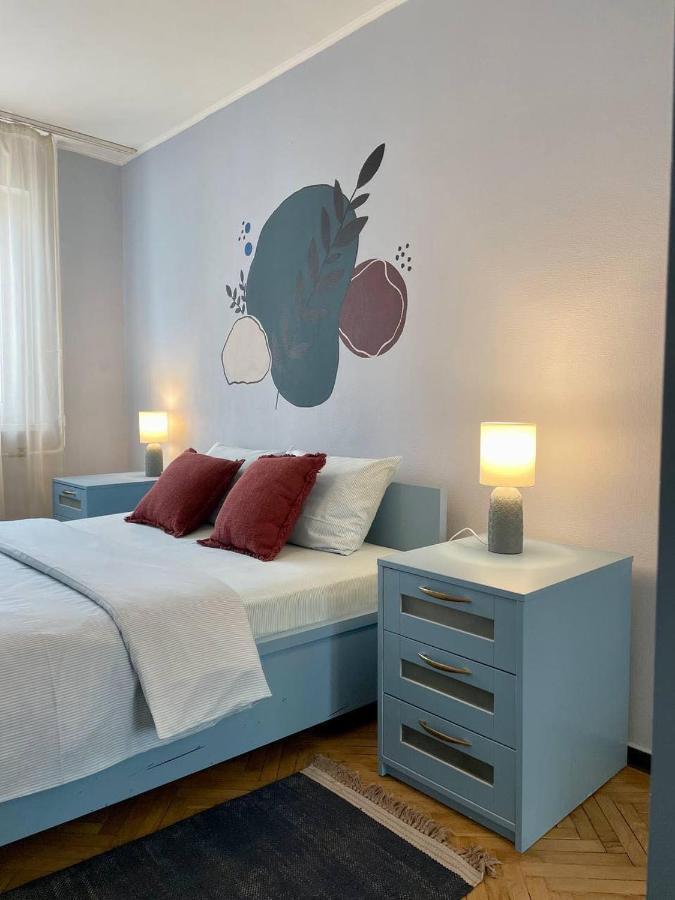 Comfortable One Beds With Nice View For Independent Sqr Kijów Zewnętrze zdjęcie